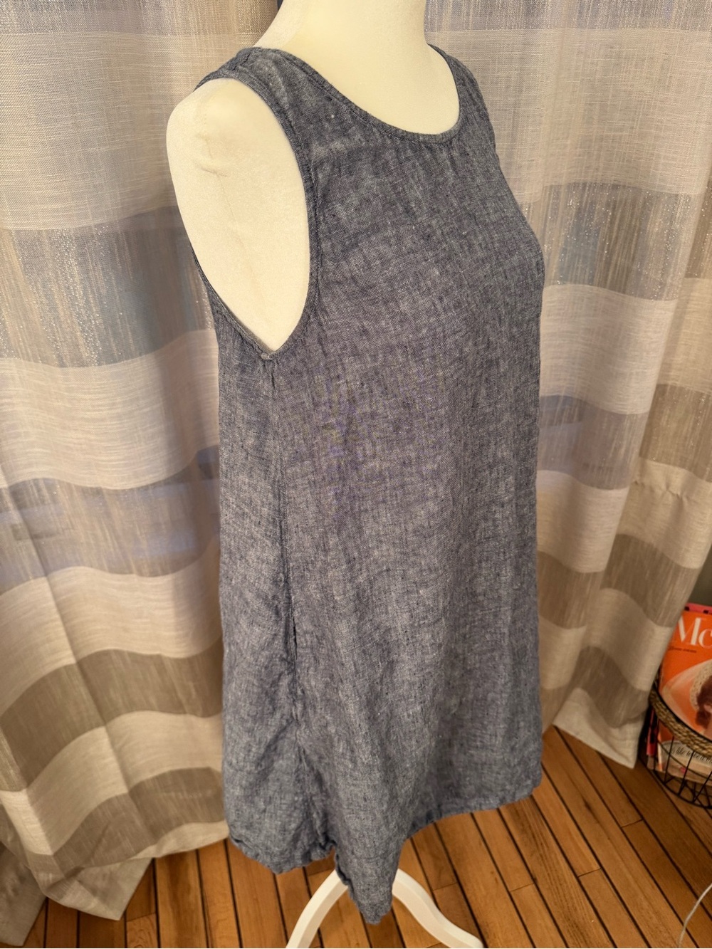 Cynthia Rowley Chambray-Style Sleeveless Linen Mini Dress in Heather Blue - Picture 4 of 6